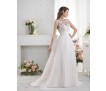 Bridal Gown: Hadley