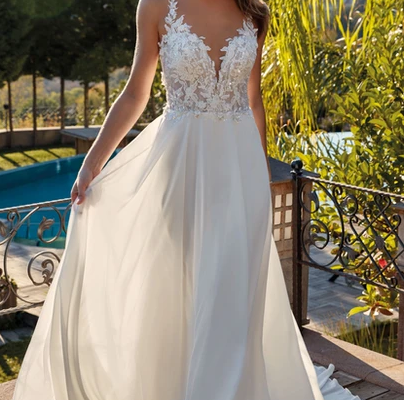 Wedding Dress: Ingrid