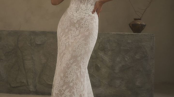Wedding Dress: Darcy