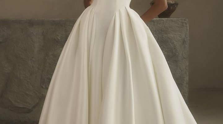 Wedding Dress: Miriam
