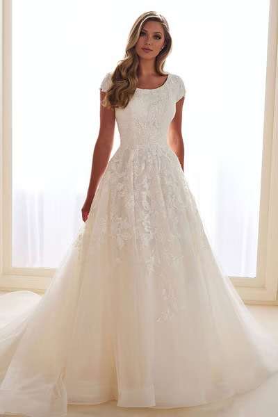 Wedding Gown-Modest: Laura